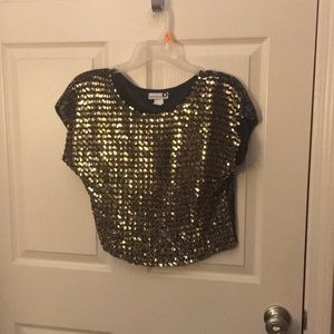 Women’s Sequins Top